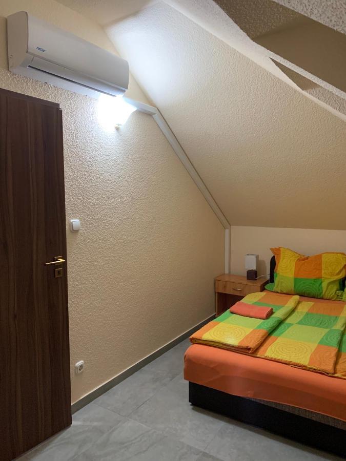 Balaton Kinizsi Apartman Siófok Extérieur photo